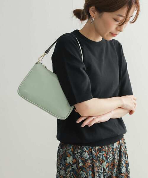 URBAN RESEARCH DOORS(アーバンリサーチドアーズ)の「ハイツイストコットンハーフスリーブKNIT(ニット/セーター・レディース・ブラック/グリーン/ブルー・MEDIUM)」の16枚目の写真