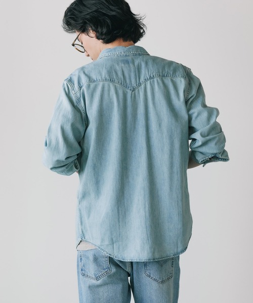 Levi's（リーバイス）の「LEVI'S/リーバイス CLASSIC WESTERN STANDARD L/S SHIRTS シャツ ダンガリーシャツ（シャツ/ブラウス・メンズ・ライトブルー/インディゴブルー・L/M/S）」の5枚目の写真