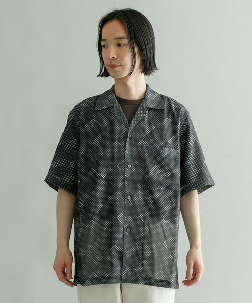 URBAN RESEARCH（アーバンリサーチ）の「ランダムドットショートスリーブメッシュシャツ（シャツ/ブラウス・メンズ・ネイビー/ブルー系その他・MEDIUM/LARGE）」の9枚目の写真