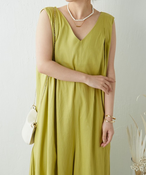 COLLAGE GALLARDAGALANTE（コラージュガリャルダガランテ）の「リネンオールインワン（つなぎ/オールインワン・レディース・ライム/グレイッシュベージュ・FREE）」の18枚目の写真