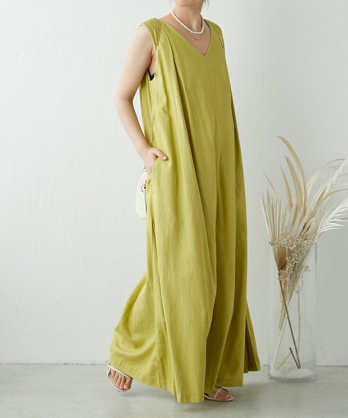 COLLAGE GALLARDAGALANTE（コラージュガリャルダガランテ）の「リネンオールインワン（つなぎ/オールインワン・レディース・ライム/グレイッシュベージュ・FREE）」の19枚目の写真