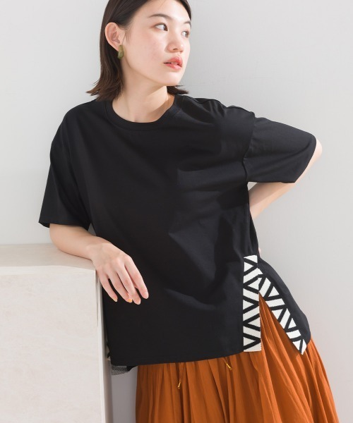 FURRY(ファーリー)の「COTTONサイドニット切替プルオーバー(Tシャツ/カットソー・レディース・ホワイト/グレイッシュベージュ/ブラック・FREE)」の1枚目の写真