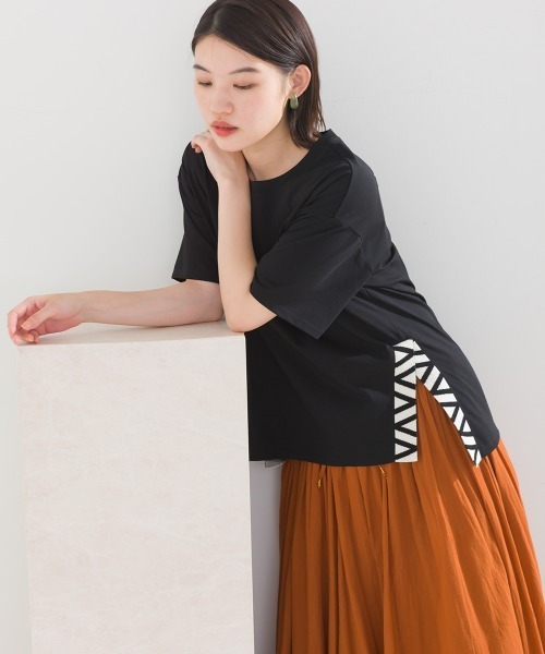 FURRY(ファーリー)の「COTTONサイドニット切替プルオーバー(Tシャツ/カットソー・レディース・ホワイト/グレイッシュベージュ/ブラック・FREE)」の9枚目の写真