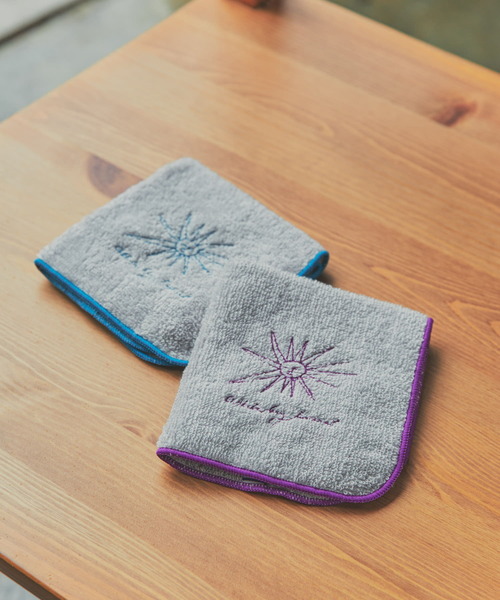 URBAN RESEARCH DOORS(アーバンリサーチドアーズ)の「DOORS LIVING PRODUCTS Mini Towel gray(タオル・レディース・パープル/ライトブルー・-)」の7枚目の写真