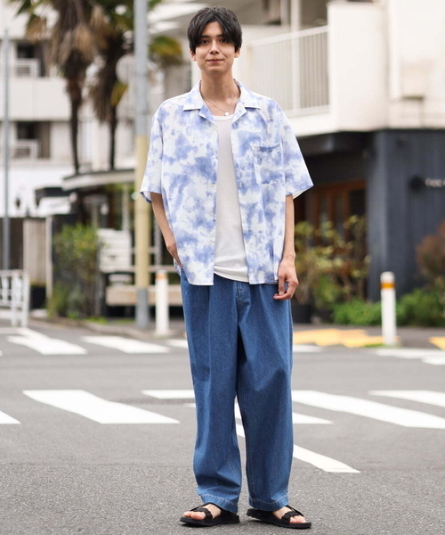 a.v.v（アーヴェヴェ）の「【接触冷感/速乾】ムラ染風プリントシャツ(五分袖)（シャツ/ブラウス・メンズ・ライトブルー/グリーン・48/46）」の12枚目の写真