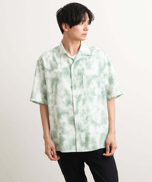 a.v.v（アーヴェヴェ）の「【接触冷感/速乾】ムラ染風プリントシャツ(五分袖)（シャツ/ブラウス・メンズ・ライトブルー/グリーン・48/46）」の13枚目の写真