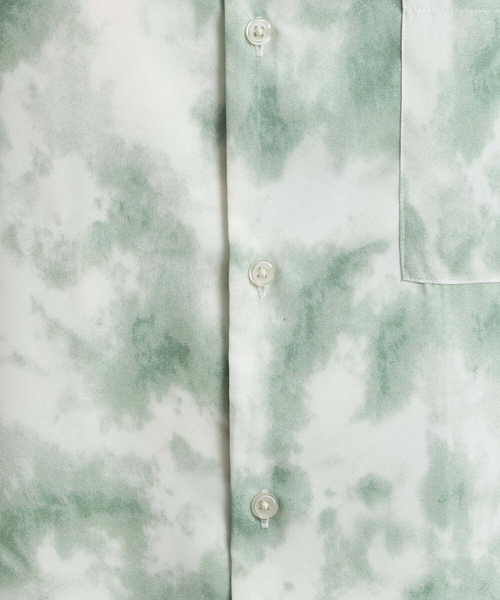 a.v.v（アーヴェヴェ）の「【接触冷感/速乾】ムラ染風プリントシャツ(五分袖)（シャツ/ブラウス・メンズ・ライトブルー/グリーン・48/46）」の17枚目の写真