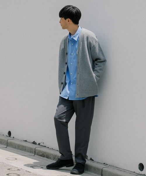 URBAN RESEARCH（アーバンリサーチ）の「メッシュVカーディガン（カーディガン/ボレロ・メンズ・グレー/ブラック/イエロー・MEDIUM/LARGE）」の11枚目の写真