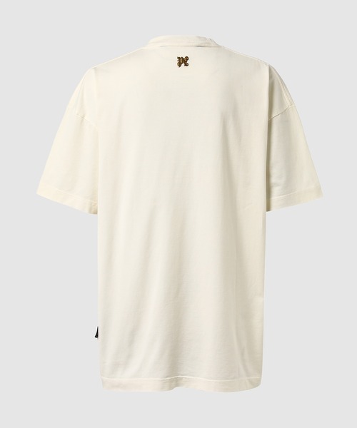 Palm Angels(パームエンジェルス)の「BURNING MONOGRAM TEE(Tシャツ/カットソー・メンズ・ホワイト×ゴールド・L/M)」の2枚目の写真