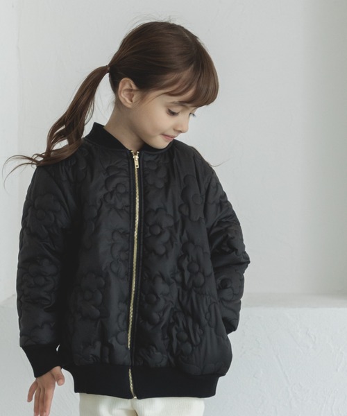 pairmanon（ペアマノン）の「フラワーキルティング 中綿ブルゾン（ブルゾン・キッズ・ラベンダー/アイボリー/ピンク/ブラック・130/150/120/100/90/110/140）」の3枚目の写真