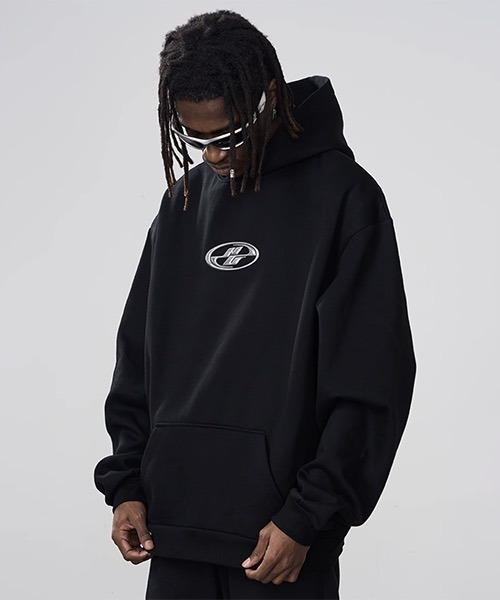 HARSH AND CRUEL（ハーシュアンドクルーエル）の「メタリックロゴ プルオーバーパーカ HC23W3TP03【Harsh and Cruel】（パーカー・メンズ・ブラック・L/XL/M）」の7枚目の写真