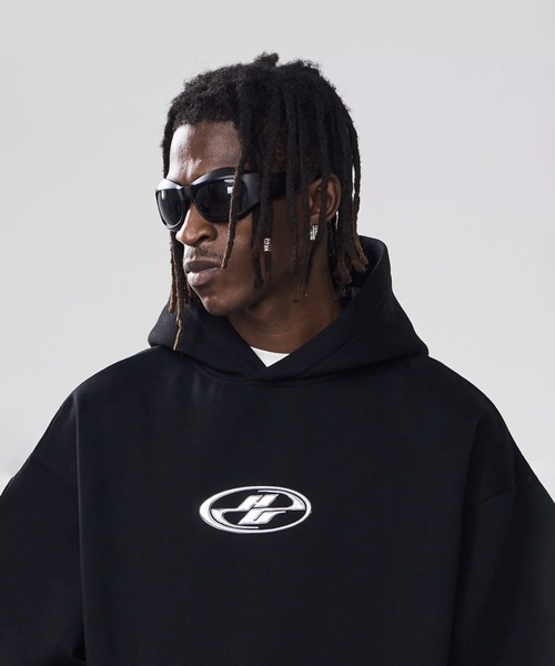 HARSH AND CRUEL（ハーシュアンドクルーエル）の「メタリックロゴ プルオーバーパーカ HC23W3TP03【Harsh and Cruel】（パーカー・メンズ・ブラック・L/XL/M）」の12枚目の写真