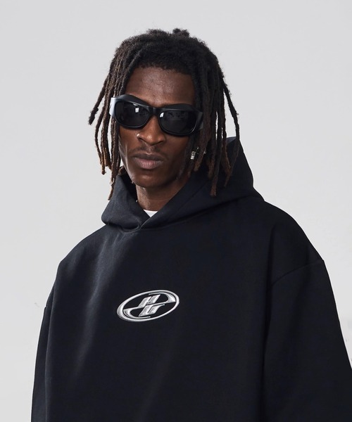 HARSH AND CRUEL（ハーシュアンドクルーエル）の「メタリックロゴ プルオーバーパーカ HC23W3TP03【Harsh and Cruel】（パーカー・メンズ・ブラック・L/XL/M）」の13枚目の写真