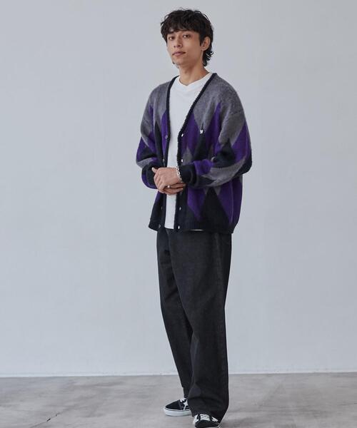 PENNEYS(ぺニーズ)の「PENNEYS(ぺニーズ)別注ビッグシルエットジャガード柄シャギーニットカーディガン チェック/ペイズリー/アーガイル(カーディガン/ボレロ・メンズ・グレー/ネイビー/ベージュ/ブラウン/パープル・L/M/XL/S)」の16枚目の写真