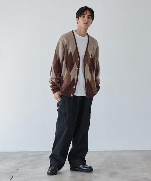 PENNEYS(ぺニーズ)の「PENNEYS(ぺニーズ)別注ビッグシルエットジャガード柄シャギーニットカーディガン チェック/ペイズリー/アーガイル(カーディガン/ボレロ・メンズ・グレー/ネイビー/ベージュ/ブラウン/パープル・L/M/XL/S)」の19枚目の写真