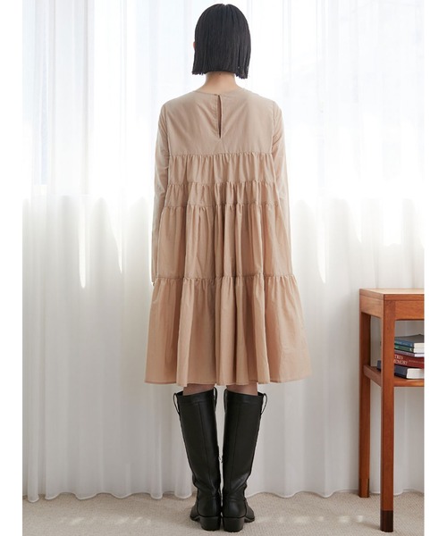 Stylevoice for xxx(スタイルヴォイスフォー)の「ボリュームティアードミニワンピース(ワンピース・レディース・ブラウン/ベージュ/ブラック・FREE)」の20枚目の写真