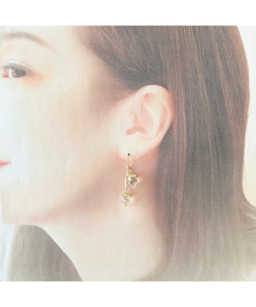 tone（トーン）の「【Arivenalice】【ZOZOTOWN限定】小さな2つのいちごピアス(MA)（ピアス（両耳用）・レディース・クリア/ピンク/レッド・FREE）」の7枚目の写真