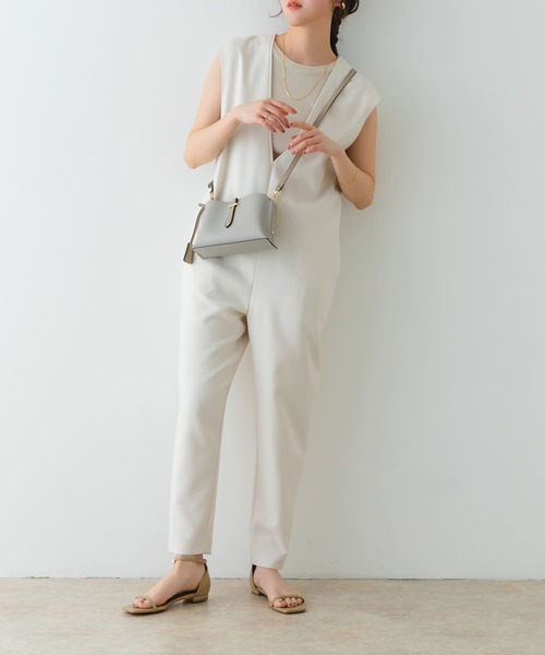 RODE SKO（ロデスコ）の「チャーム付ヨコナガショルダーバッグ（ショルダーバッグ・レディース・アイボリー/ブラック系その他/ライトグレー・ONE）」の19枚目の写真