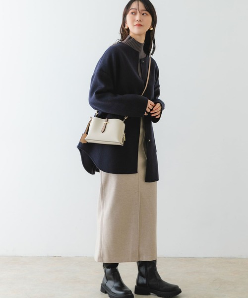 RODE SKO（ロデスコ）の「チャーム付ヨコナガショルダーバッグ（ショルダーバッグ・レディース・アイボリー/ブラック系その他/ライトグレー・ONE）」の16枚目の写真