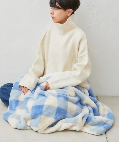 BIRTHDAY BAR(バースデイバー)の「JOliJOli ファーリーブランケット 2WAY(ブランケット・レディース・ブルー/グリーン・フリー)」の10枚目の写真