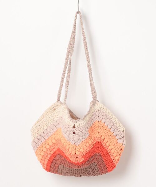 Q（キュー）の「グラデーションマクラメ肩入れバッグ（ハンドバッグ・レディース・オレンジ/エメラルド・ONE SIZE）」の9枚目の写真