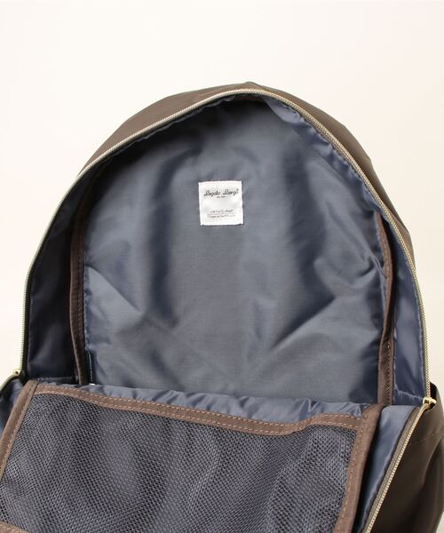 Legato Largo(レガートラルゴ)の「Legato Largo / Lieto ウィングサック (M) / LG-D1291(バックパック/リュック・レディース・ベージュ/グレー/ブラック/ネイビー・ONESIZE)」の10枚目の写真