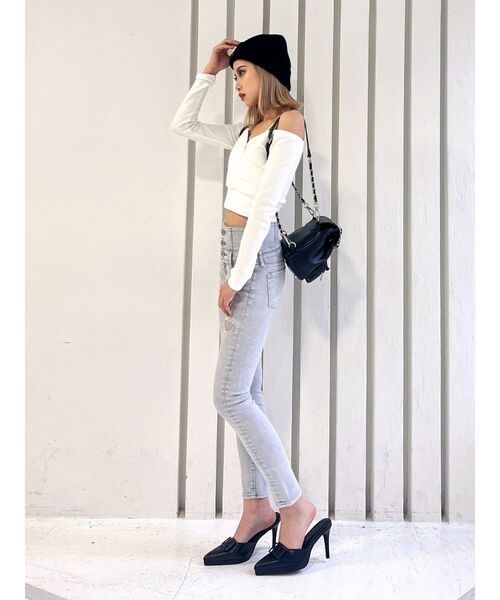 GYDA(ジェイダ)の「ハイウエスト ボタン ダメージ ケミカル カラースキニーパンツ(その他パンツ・レディース・ベージュ/ライトグレー・SMALL/MEDIUM/X-SMALL)」の17枚目の写真