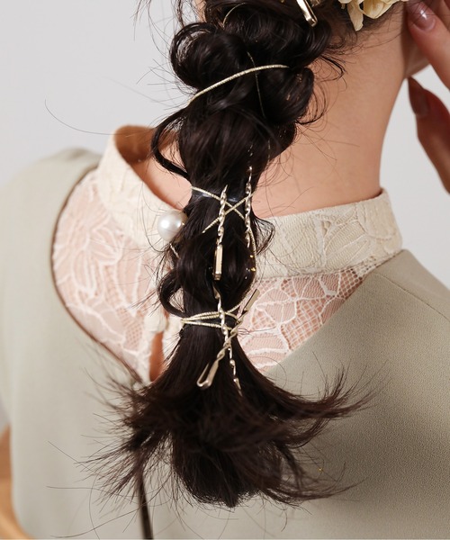 Kana(カナ)の「ドライフラワー 金箔 パール Uピン ヘアピン パーティ ヘアアレンジ 結婚式 お呼ばれ オケージョン(ヘアピン・レディース・ゴールド/シルバー・フリー)」の7枚目の写真