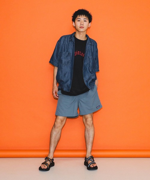 BEAMS(ビームス)の「BEAMS / デニム クロップド シャツ(シャツ/ブラウス・メンズ・ブルー/インディゴブルー・S/M/XL/L)」の16枚目の写真