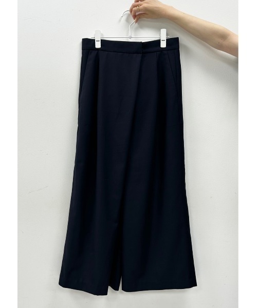 PUAL CE CIN（ピュアルセシン）の「TRマーベルトワイドパンツ（スラックス・レディース・ブラック/ネイビー/オフホワイト・FREE）」の9枚目の写真