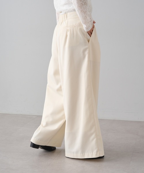 PUAL CE CIN（ピュアルセシン）の「TRマーベルトワイドパンツ（スラックス・レディース・ブラック/ネイビー/オフホワイト・FREE）」の15枚目の写真