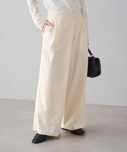 PUAL CE CIN（ピュアルセシン）の「TRマーベルトワイドパンツ（スラックス・レディース・ブラック/ネイビー/オフホワイト・FREE）」の14枚目の写真