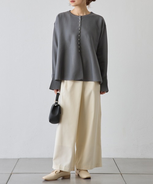 PUAL CE CIN（ピュアルセシン）の「TRマーベルトワイドパンツ（スラックス・レディース・ブラック/ネイビー/オフホワイト・FREE）」の17枚目の写真