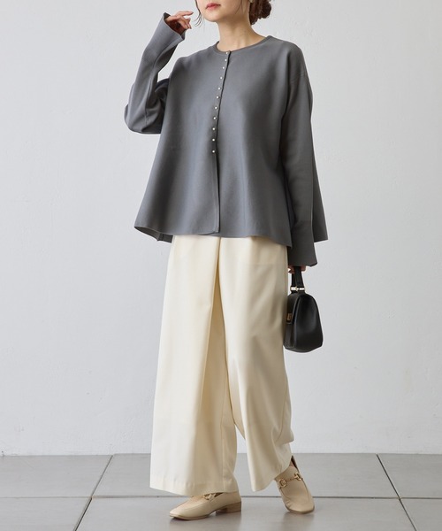 PUAL CE CIN（ピュアルセシン）の「TRマーベルトワイドパンツ（スラックス・レディース・ブラック/ネイビー/オフホワイト・FREE）」の18枚目の写真