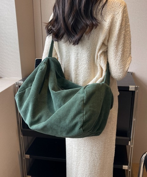 aimoha（アイモハ）の「B.A.G.コーデュロイショルダーバッグ（ショルダーバッグ・レディース・オフホワイト/パープル/グリーン・FREE）」の14枚目の写真