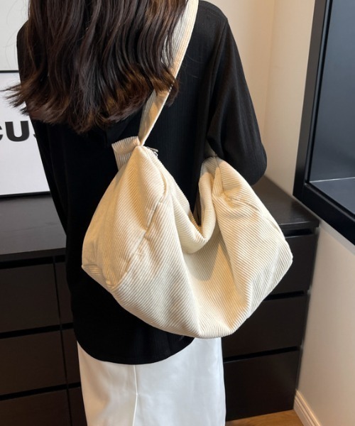 aimoha（アイモハ）の「B.A.G.コーデュロイショルダーバッグ（ショルダーバッグ・レディース・オフホワイト/パープル/グリーン・FREE）」の10枚目の写真