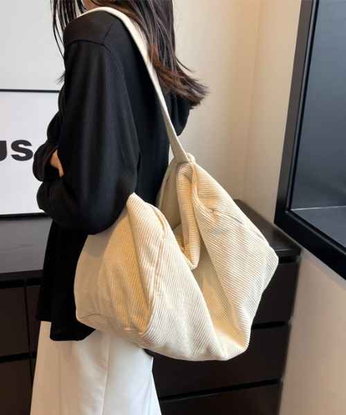 aimoha（アイモハ）の「B.A.G.コーデュロイショルダーバッグ（ショルダーバッグ・レディース・オフホワイト/パープル/グリーン・FREE）」の11枚目の写真