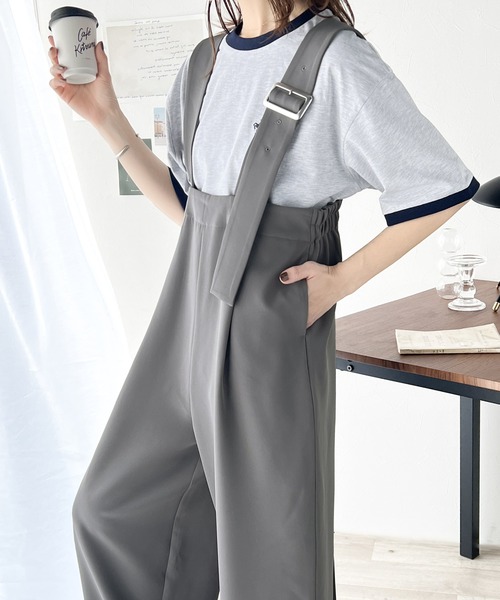 classicalelf(クラシカルエルフ)の「大人のワイドストレート。アシメバックルベルトサロペット(サロペット/オーバーオール・レディース・アイボリー/ブラック/チャコールグレー・LARGE/SMALL/X-LARGE/MEDIUM)」の18枚目の写真