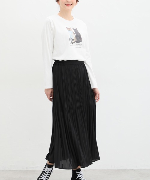 Honeys（ハニーズ）の「猫フォトプリントＴシャツ（Tシャツ/カットソー・レディース・ブルー系その他/スミクロ/オフホワイト/ライトベージュ・M/LL/L）」の6枚目の写真