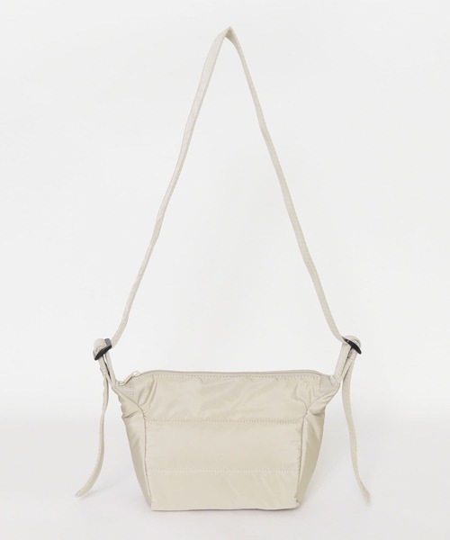 SENSE OF PLACE by URBAN RESEARCH（センスオブプレイスバイアーバンリサーチ）の「パデットキルトミニショルダーバッグ（ショルダーバッグ・メンズ・チャコールグレー/ブラック/ライトベージュ・ONE）」の7枚目の写真