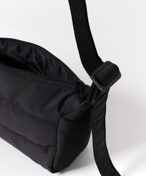 SENSE OF PLACE by URBAN RESEARCH（センスオブプレイスバイアーバンリサーチ）の「パデットキルトミニショルダーバッグ（ショルダーバッグ・メンズ・チャコールグレー/ブラック/ライトベージュ・ONE）」の21枚目の写真