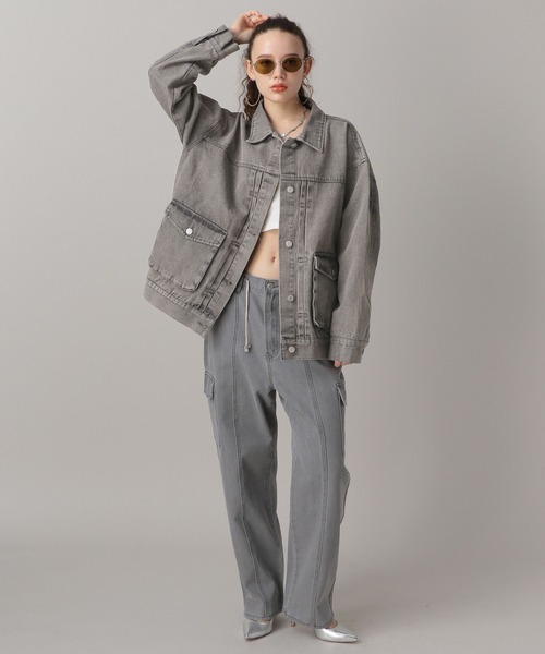 FOREVER 21（フォーエバー トゥエンティーワン）の「【2024SS】ビックシルエットＧジャン（デニムジャケット・レディース・ブラック/ライトブルー・FREE）」の21枚目の写真