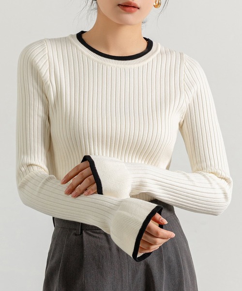 DAY CLOSET(デイ クローゼット)の「レディース 長袖配色カラーフレアスリーブリブニットトップス(ニット/セーター・レディース・ブラック/ホワイト×ブラック/アイボリー/ブラウン・FREE)」の12枚目の写真