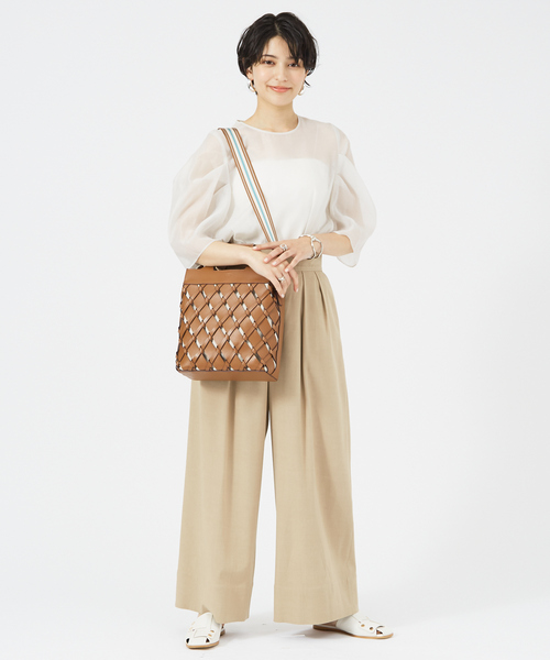 LOWELL things(ロウェル シングス)の「Tisser/レザーメッシュトートバッグ L/バケットバッグ/バケツバッグ(トートバッグ・レディース・アイボリー/ブラウン・フリー)」の9枚目の写真