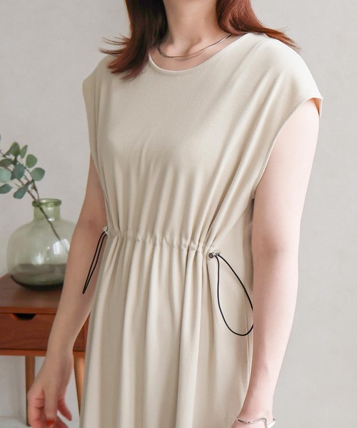 Social GIRL（ソーシャルガール）の「ウエストドロストワンピース（ワンピース・レディース・グレイッシュベージュ/チャコール/ブラック・M）」の17枚目の写真