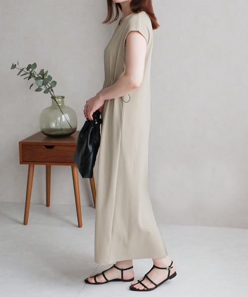 Social GIRL（ソーシャルガール）の「ウエストドロストワンピース（ワンピース・レディース・グレイッシュベージュ/チャコール/ブラック・M）」の11枚目の写真