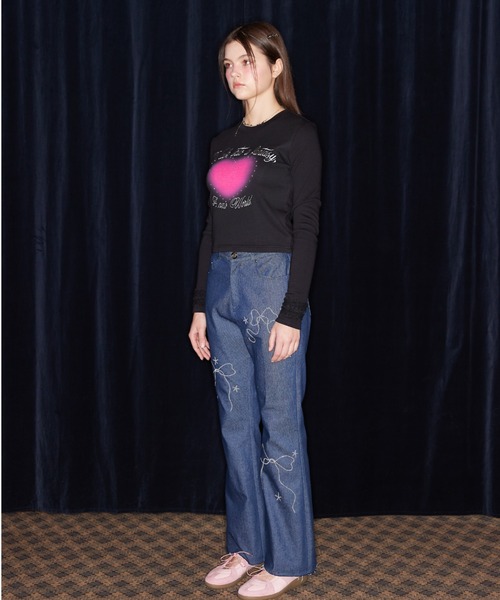 LUVISTRUE(ラヴイズトゥルー)の「NM HEART HOTFIX TEE(Tシャツ/カットソー・レディース・ブラック/ホワイト・FREE)」の4枚目の写真