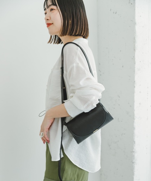 ITEMS URBANRESEARCH（アイテムズ アーバンリサーチ）の「シアーポケットシャツ（シャツ/ブラウス・レディース・ブラック/ブルー/ホワイト・FREE）」の5枚目の写真