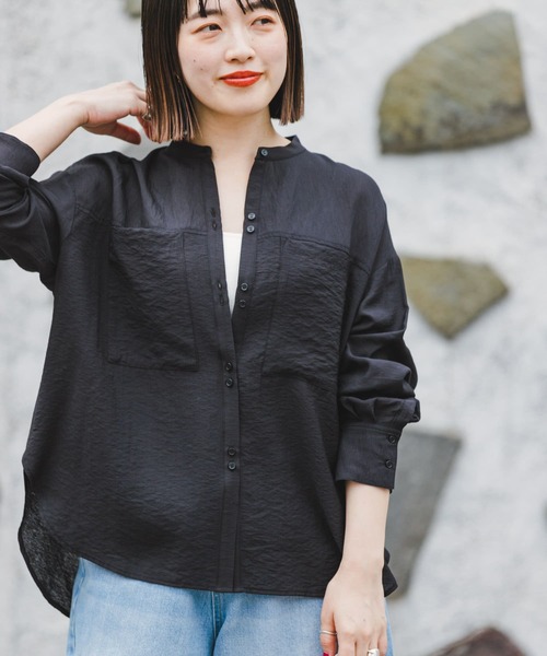 ITEMS URBANRESEARCH（アイテムズ アーバンリサーチ）の「シアーポケットシャツ（シャツ/ブラウス・レディース・ブラック/ブルー/ホワイト・FREE）」の21枚目の写真