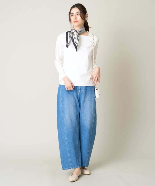 a.v.v(アーヴェヴェ)の「【前後2WAY】前身二重 スクエア/ボートネックカットソー(Tシャツ/カットソー・レディース・ホワイト・38/40/36/42/34)」の12枚目の写真